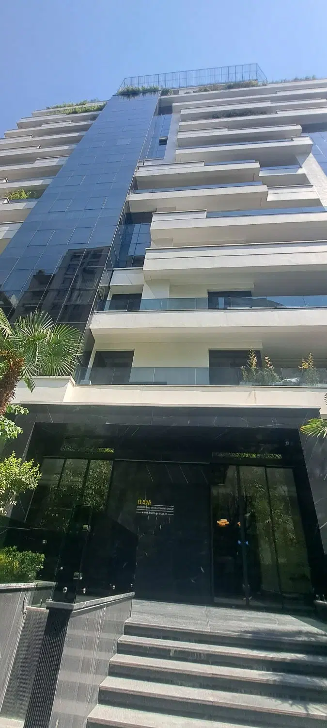 زعفرانیه پنت هاوس۷۱۰متر۴خواب فول مشاعات بالکن