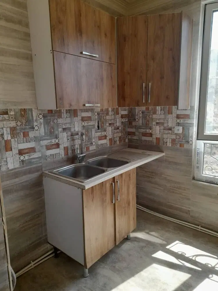 ۹۰متری ۲خوابه پارکینگ دار