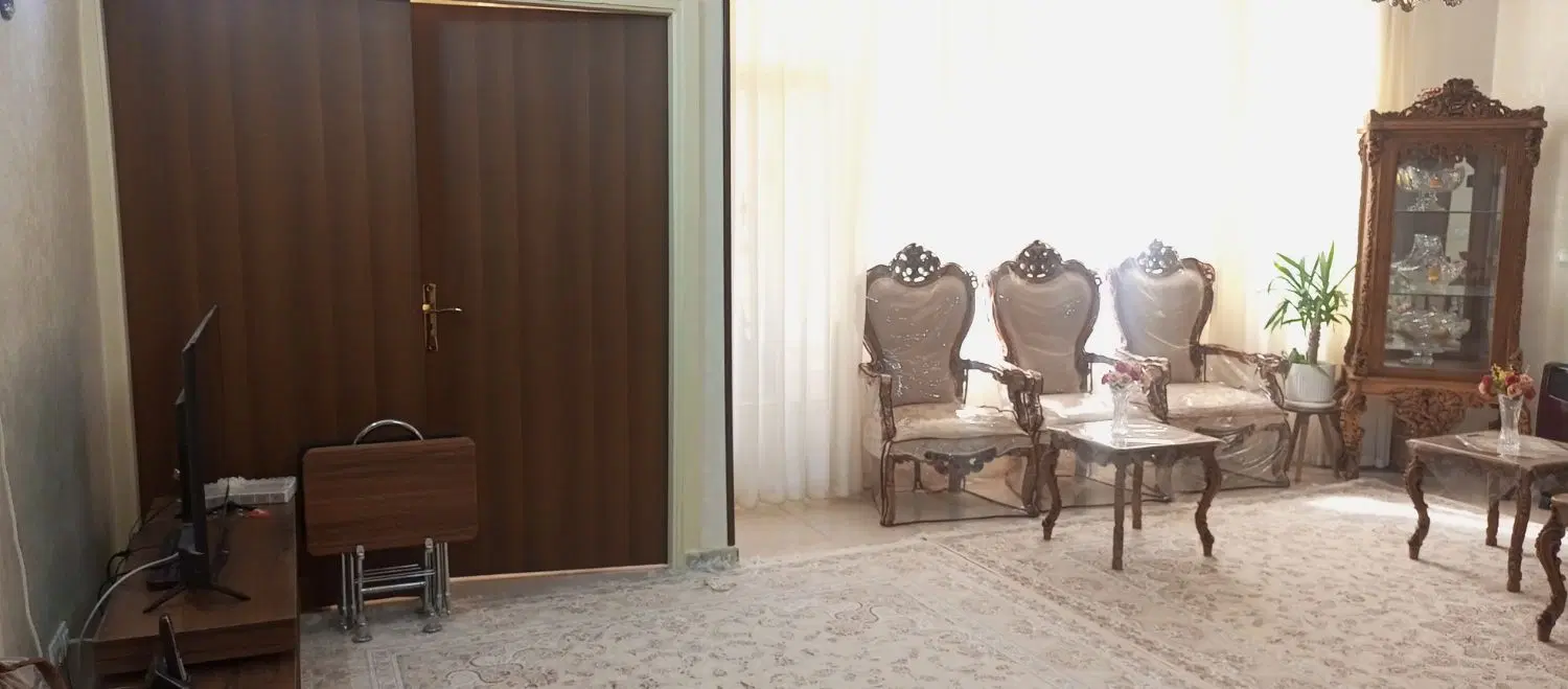 آپارتمان ۸۳ متری ناژوان