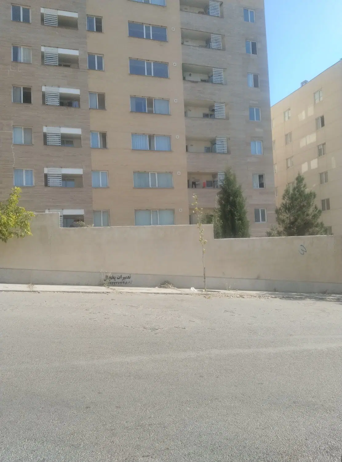 فروش آپارتمان سه خوابه
