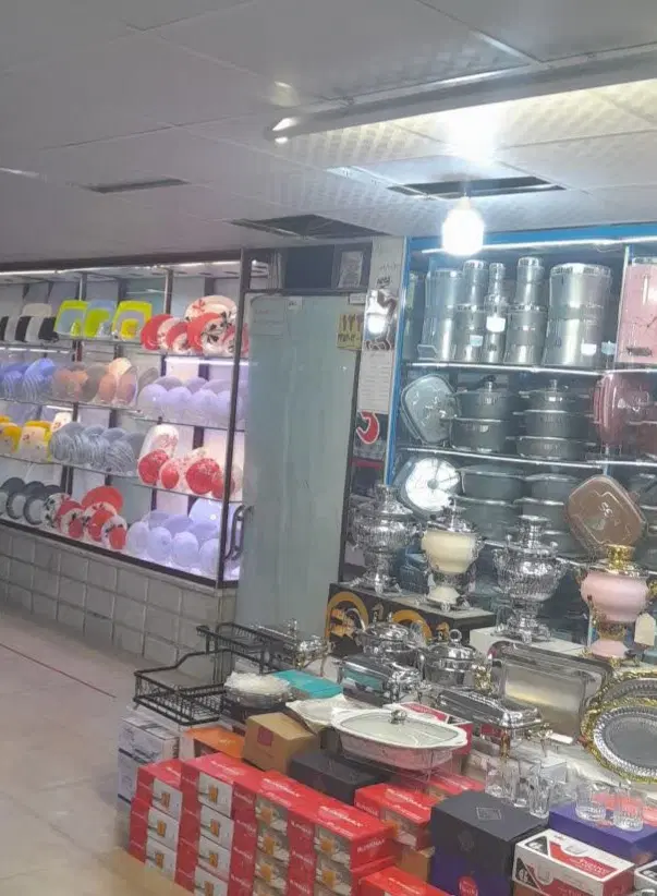 مغازه‌ تجاری‌ ۱۶متری با قیمت مناسب(مرکز شهر)
