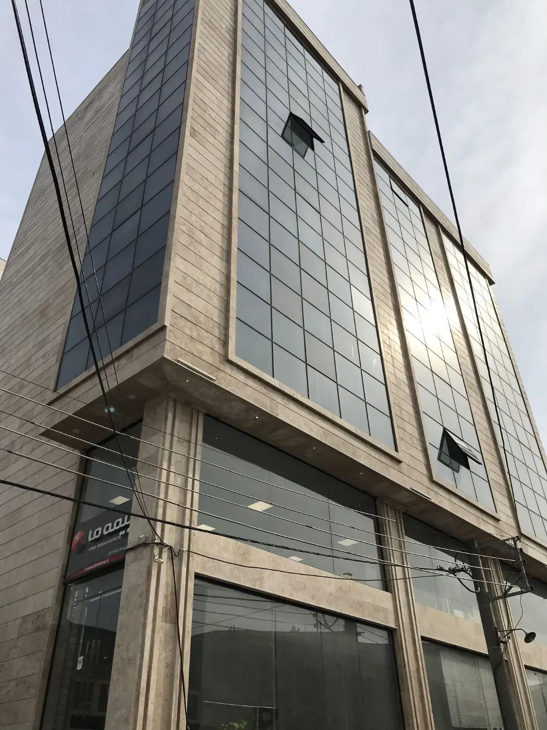 ۱۰۴ متر_دو اتاق_پارکینگ سندی_سند تجاری
