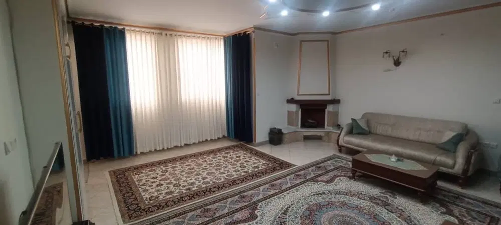 ۷۰متر طبقه ۳ پارکینگ سندی فاز یک چهارم شرقی