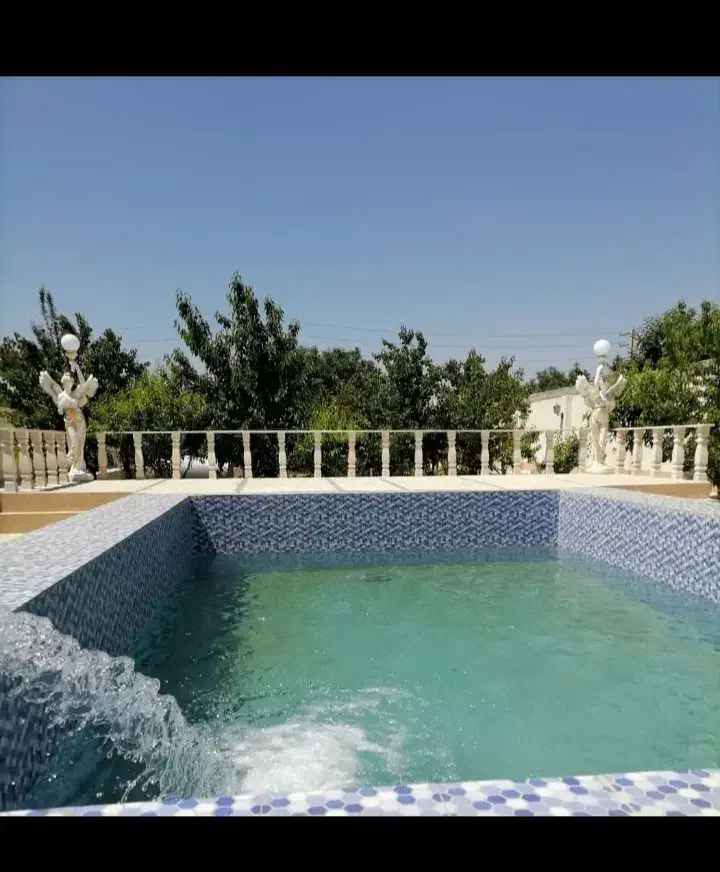 باغ ویلا ۱۱۰۰۰متر  آب، برق، گاز کوچه باغی آسفالت