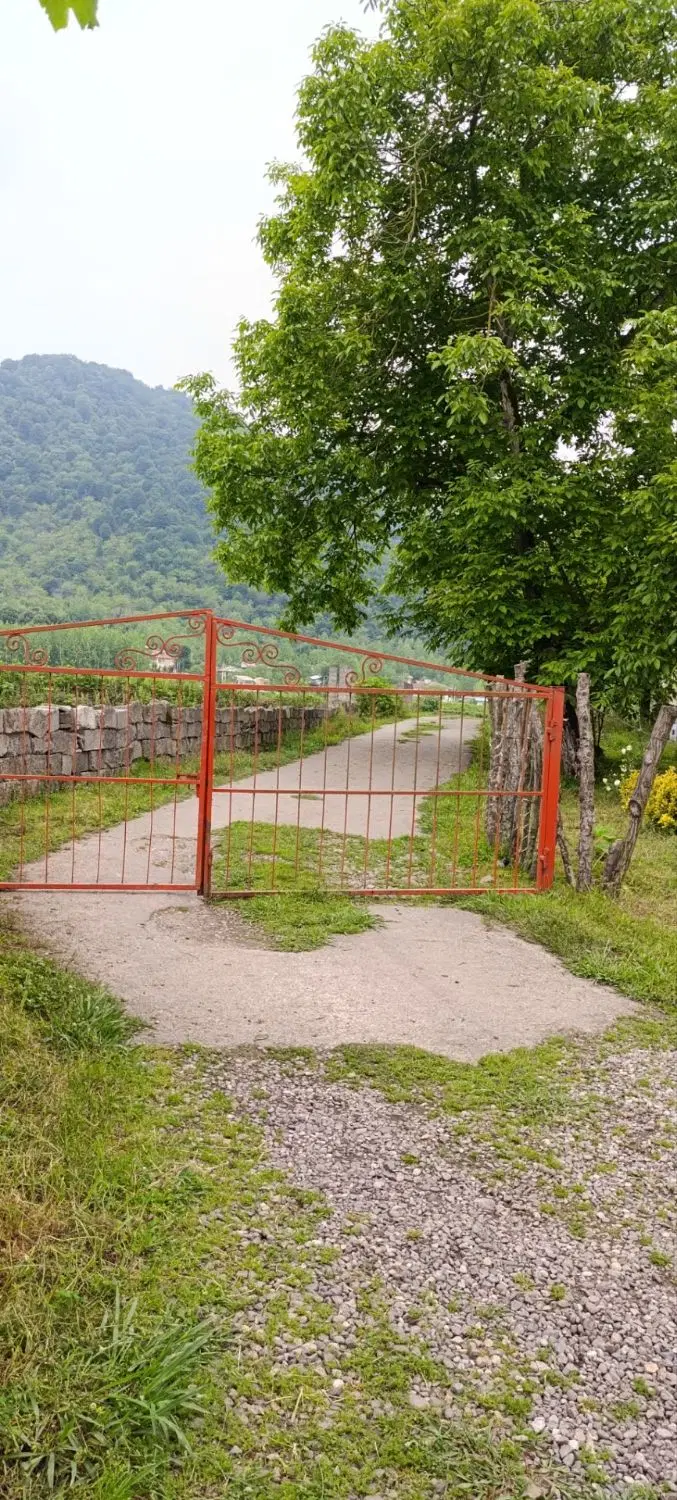 زمین مسکونی