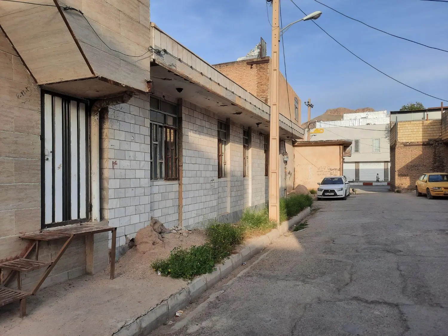اجاره تجاری زیر زمین میدان آرش
