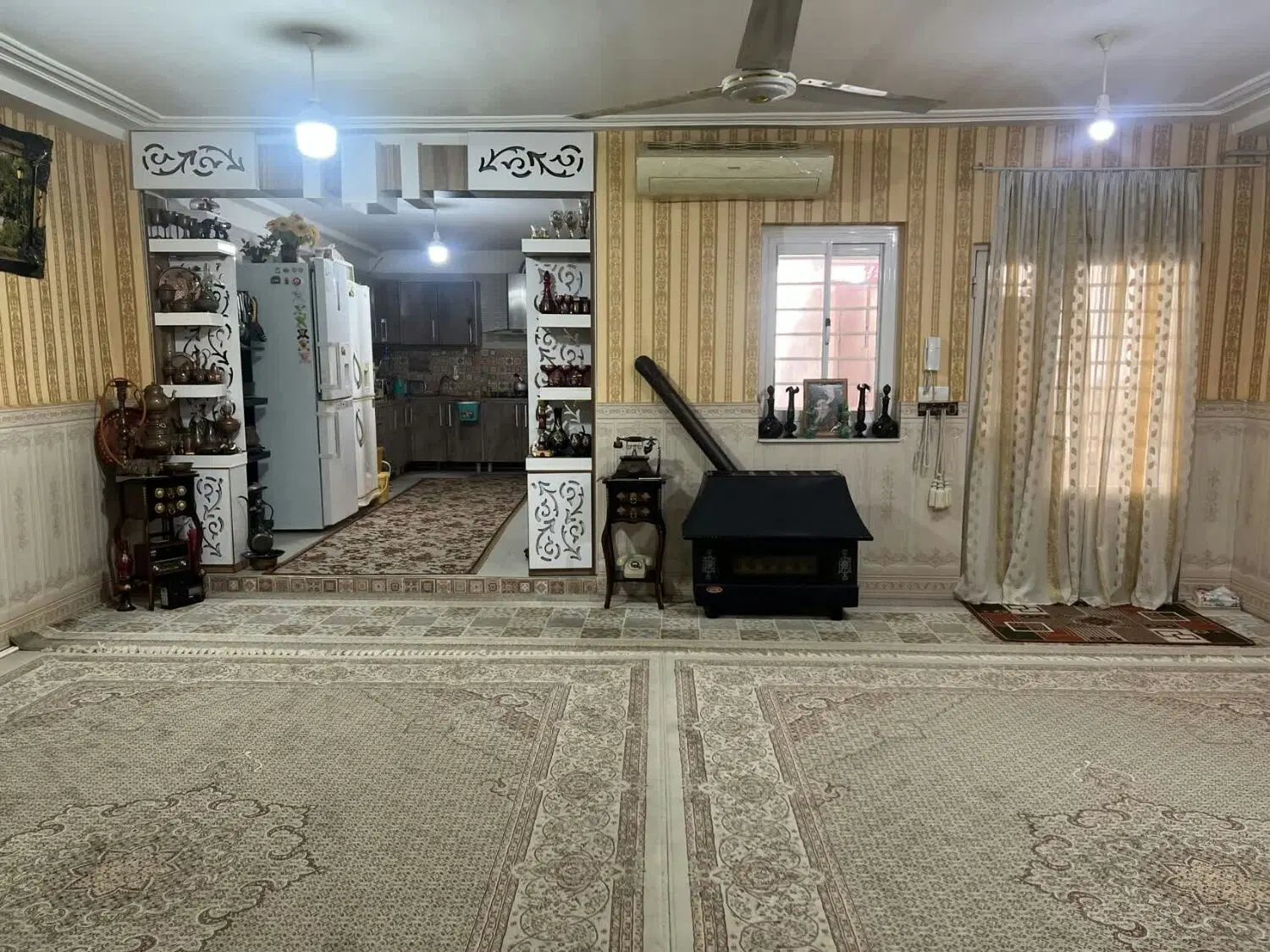 فروش یک واحد مسکونی