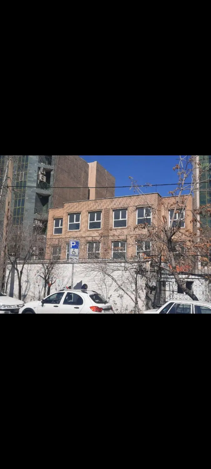 560 متر کلنگی فلکه دوم صادقیه