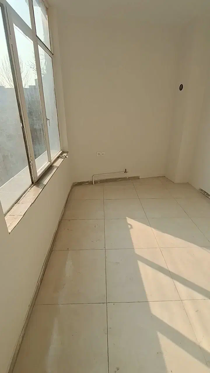 ۸۰ متر دو خواب کامرانیه جنوبی