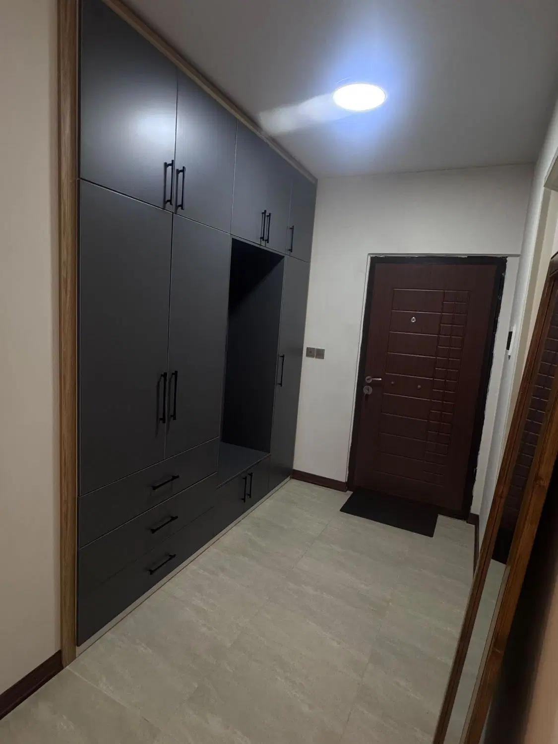 آپارتمان ۹۳ متری شهرک مدائن