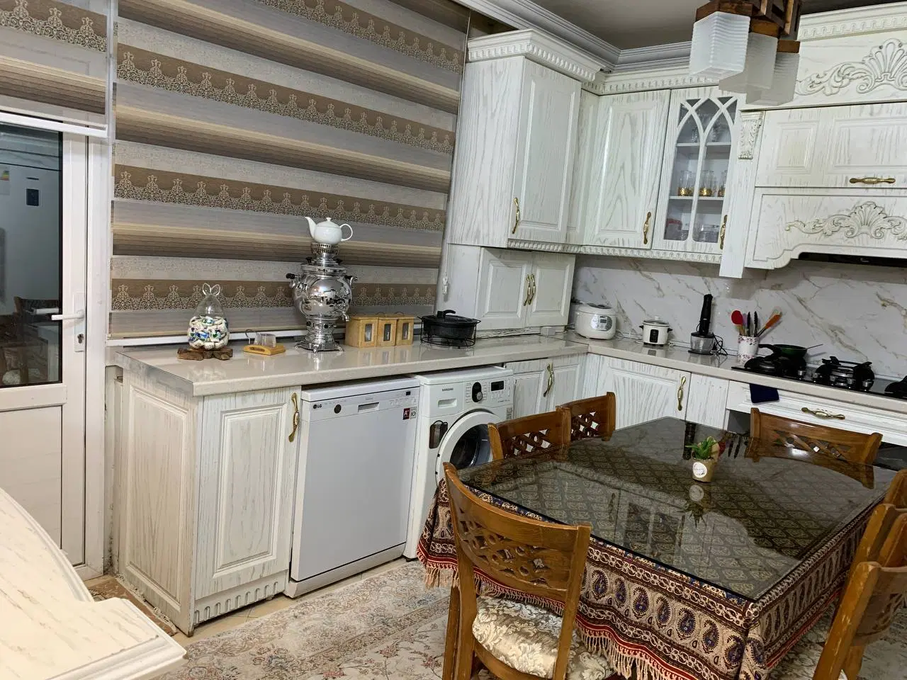۷۵متر طبقه دوم با پشت بام اختصاصی