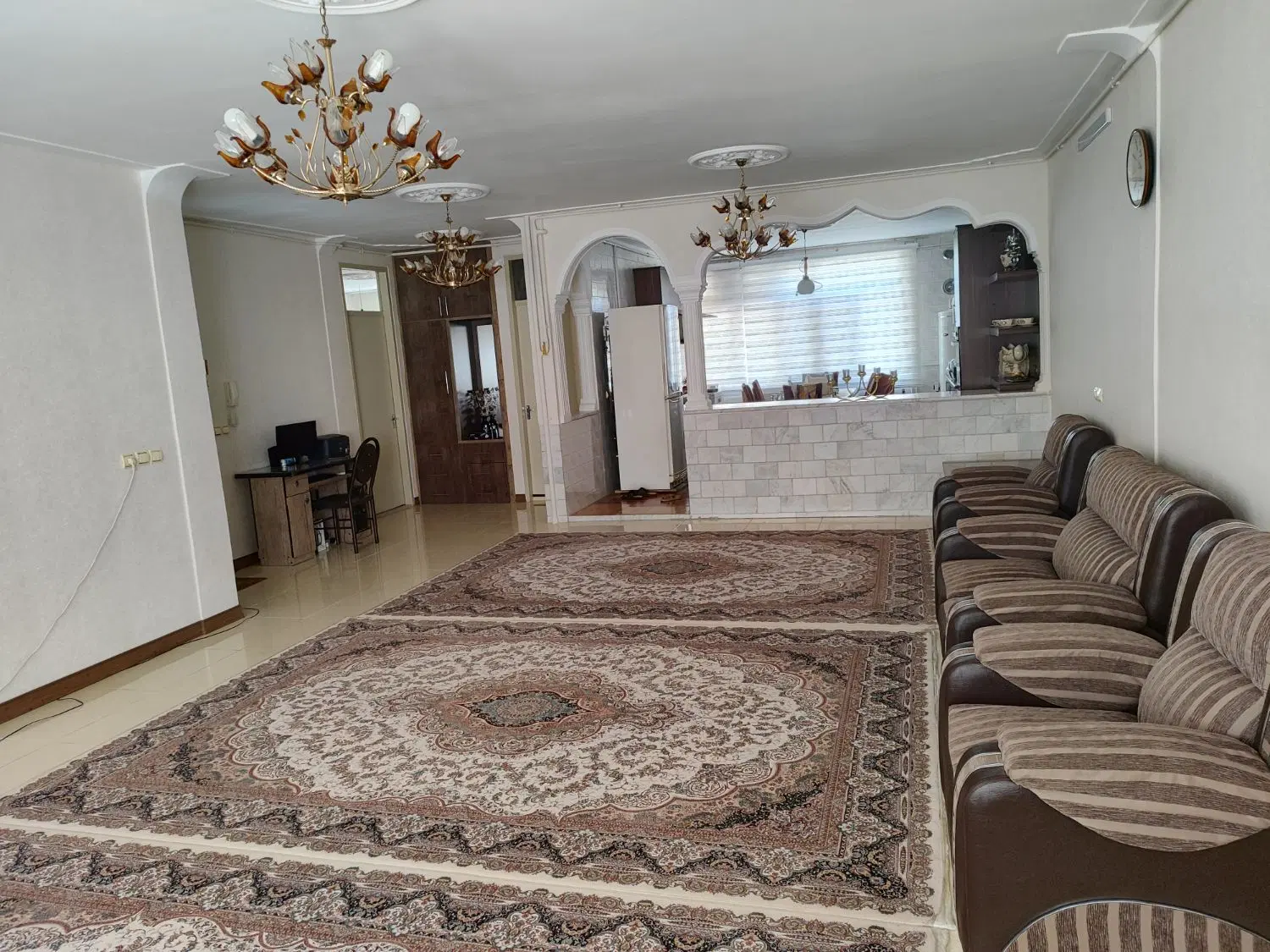 ۱۲۰ متری ، تک واحدی ، دو کله بر ۱۸متری فرهنگیان