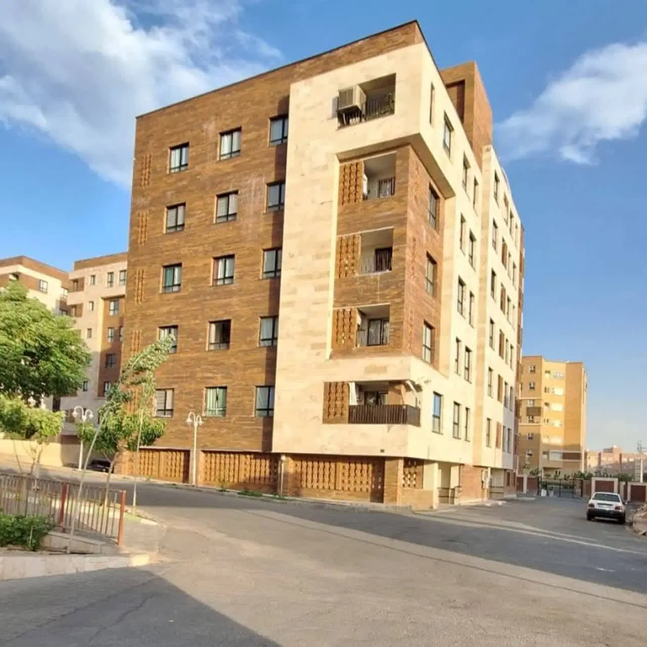 مهندسین ۳، برند پردیسان