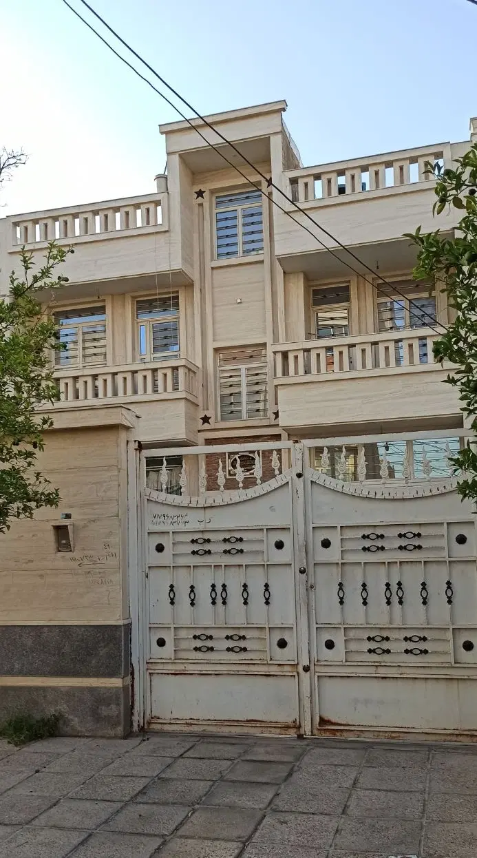 منزل ویلایی طبقه دوم سه خوابه شهرک سبحان طلائیه