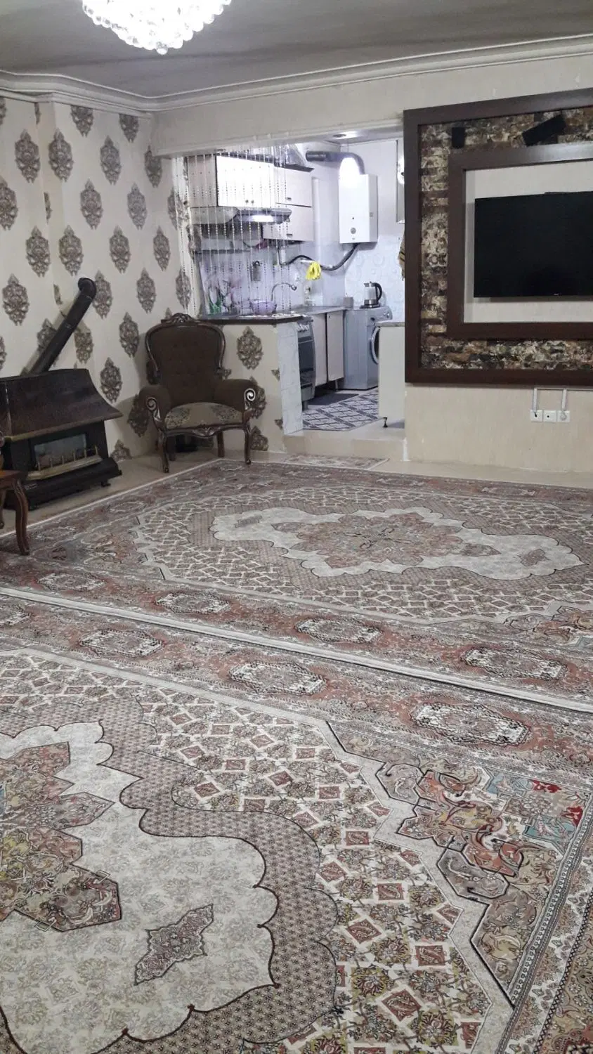 100متر آپارتمان فروشی طلاب وحید۲۲