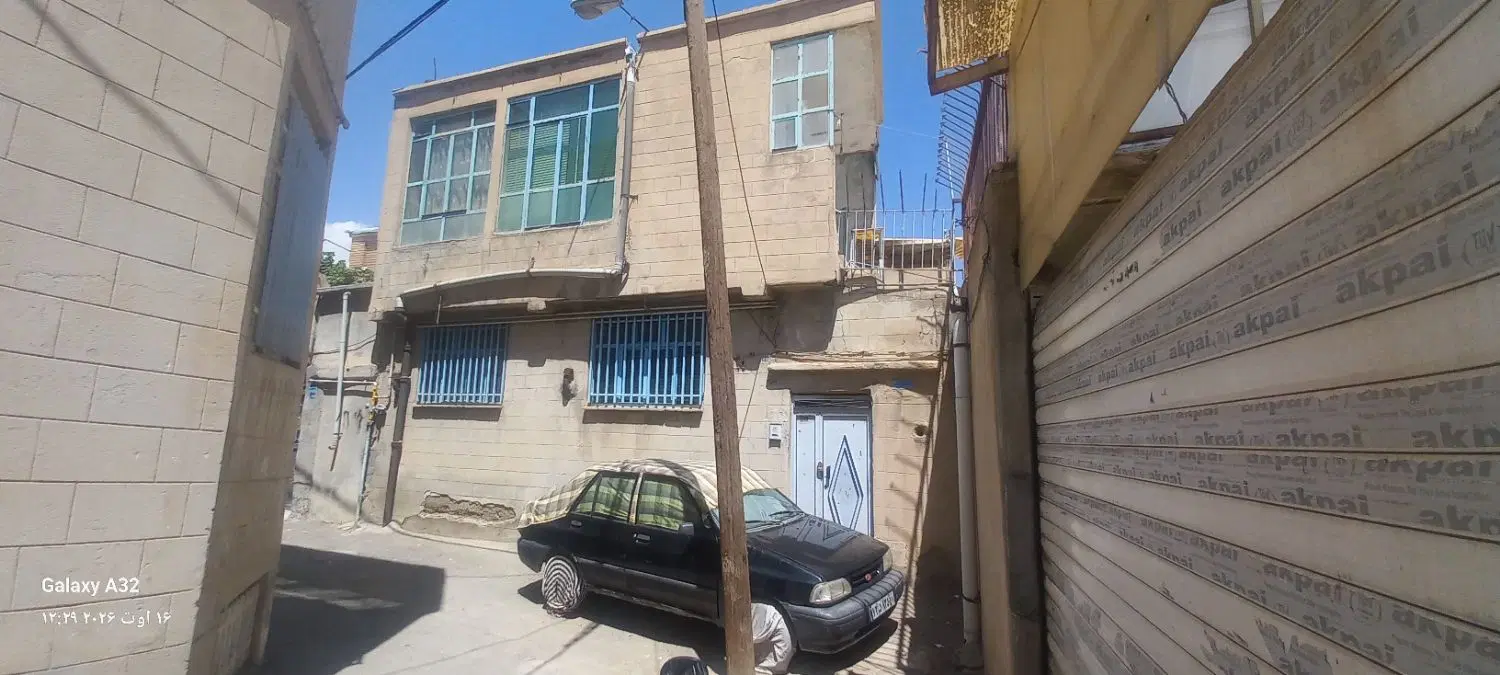 ملک تک واحدی ۸۸ متری چهار راه شهدا