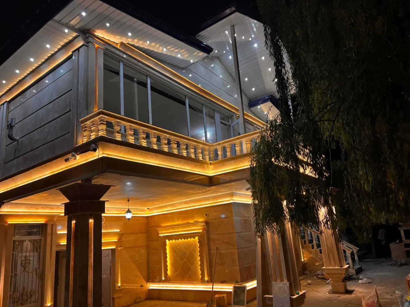 ویلا اجاره استخر اب گرم سرپوشیده