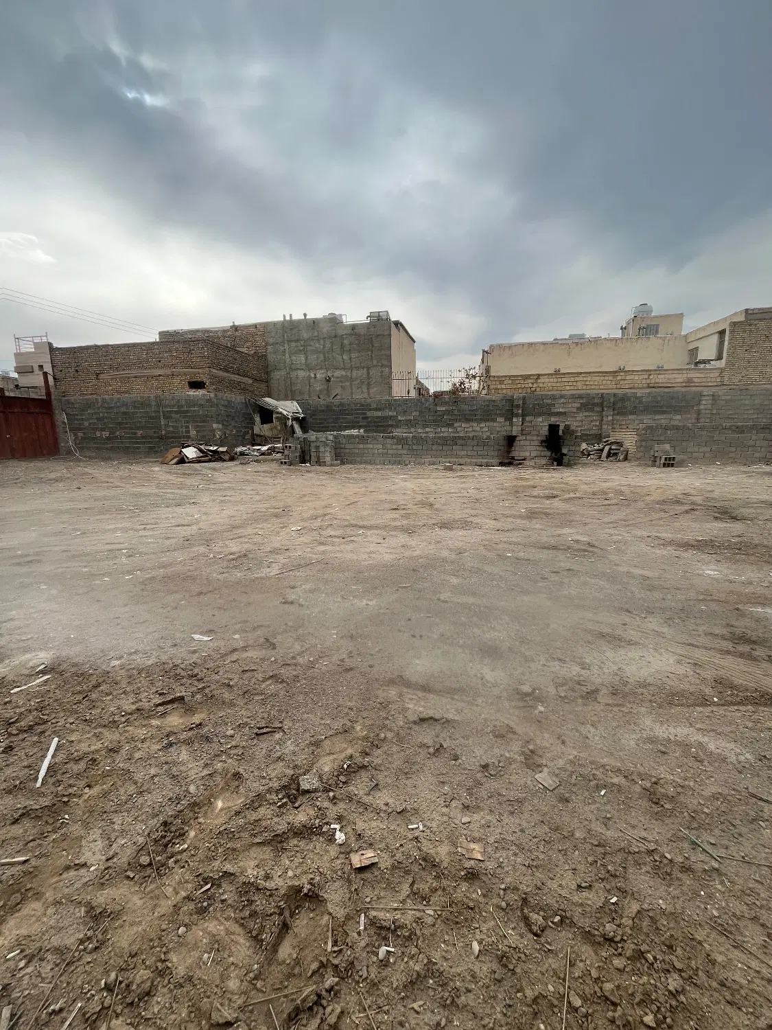 چهاردیواری ۱۰۲۰ متر  پل تمدن معراج