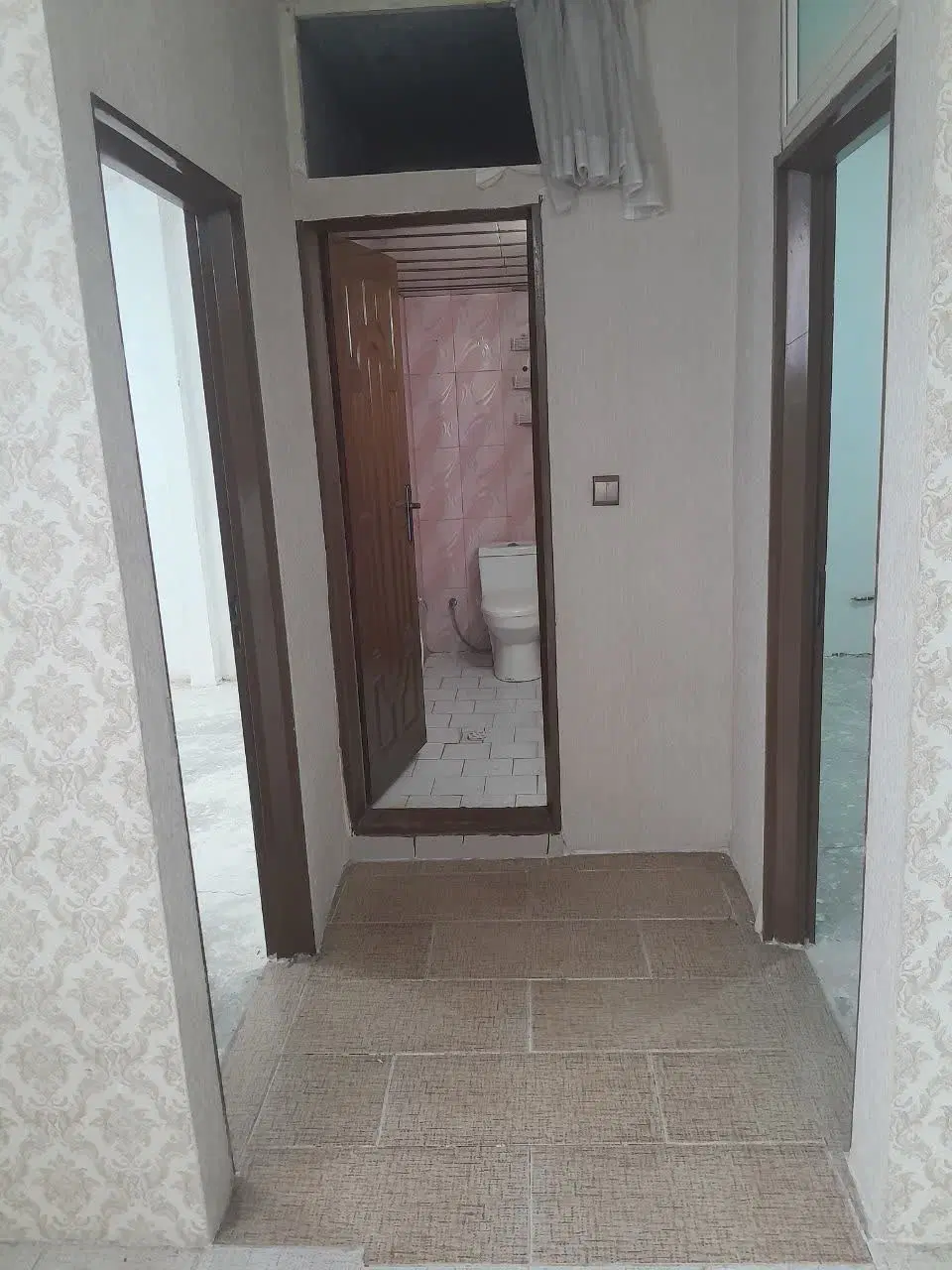 ۸۵متری دو خواب با پارکینگ اختصاصی