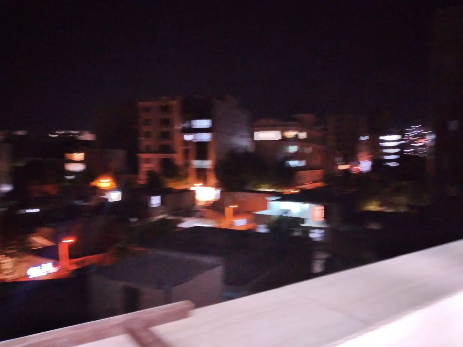 واحد ۲۳۰ متری_بر اصلی بلوار جمهوری_خشک