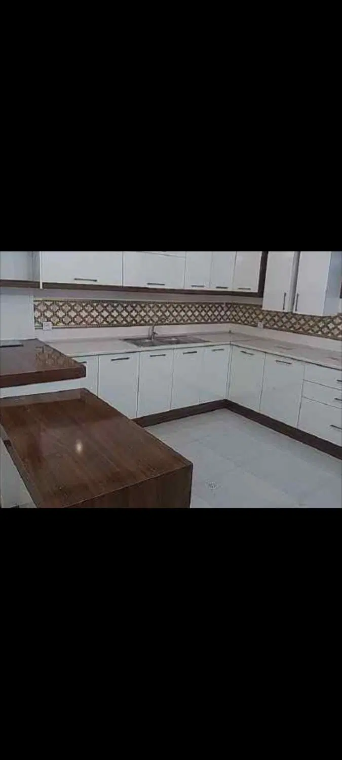آپارتمان ۱۰۸ متر حاشیه ایثارگران