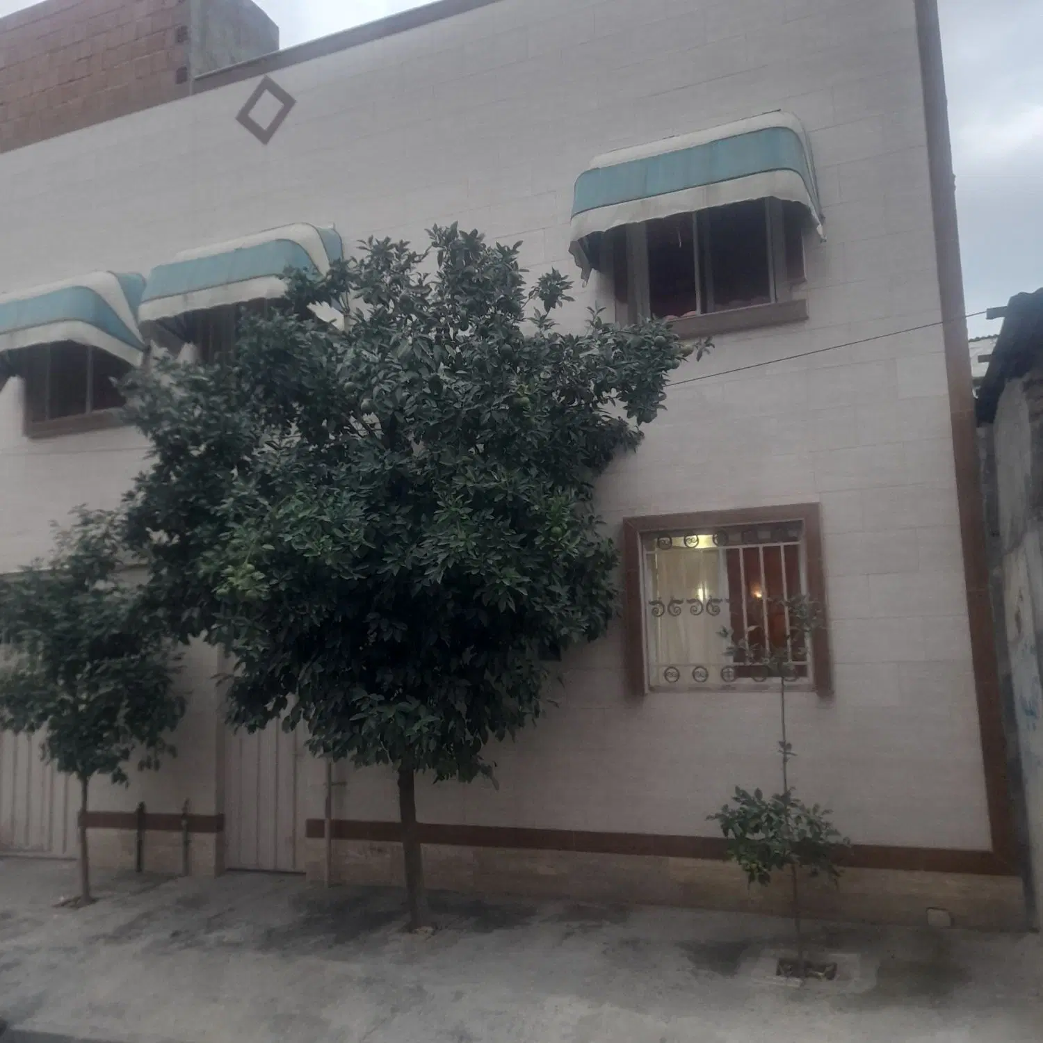 فروش منزل مسکونی ۲واحدی
