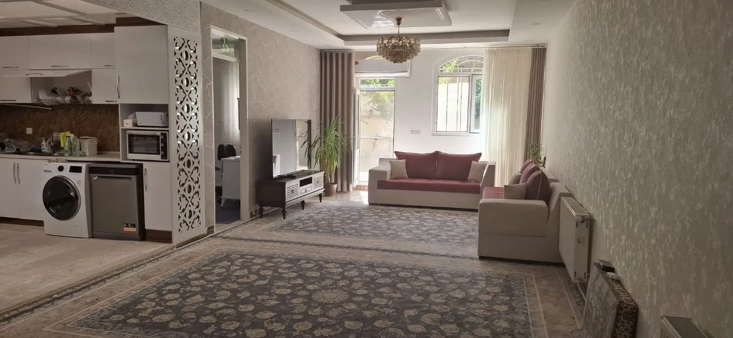 خانه ویلایی جنوبی با حیاط ۶۰ متری و امکانات کامل