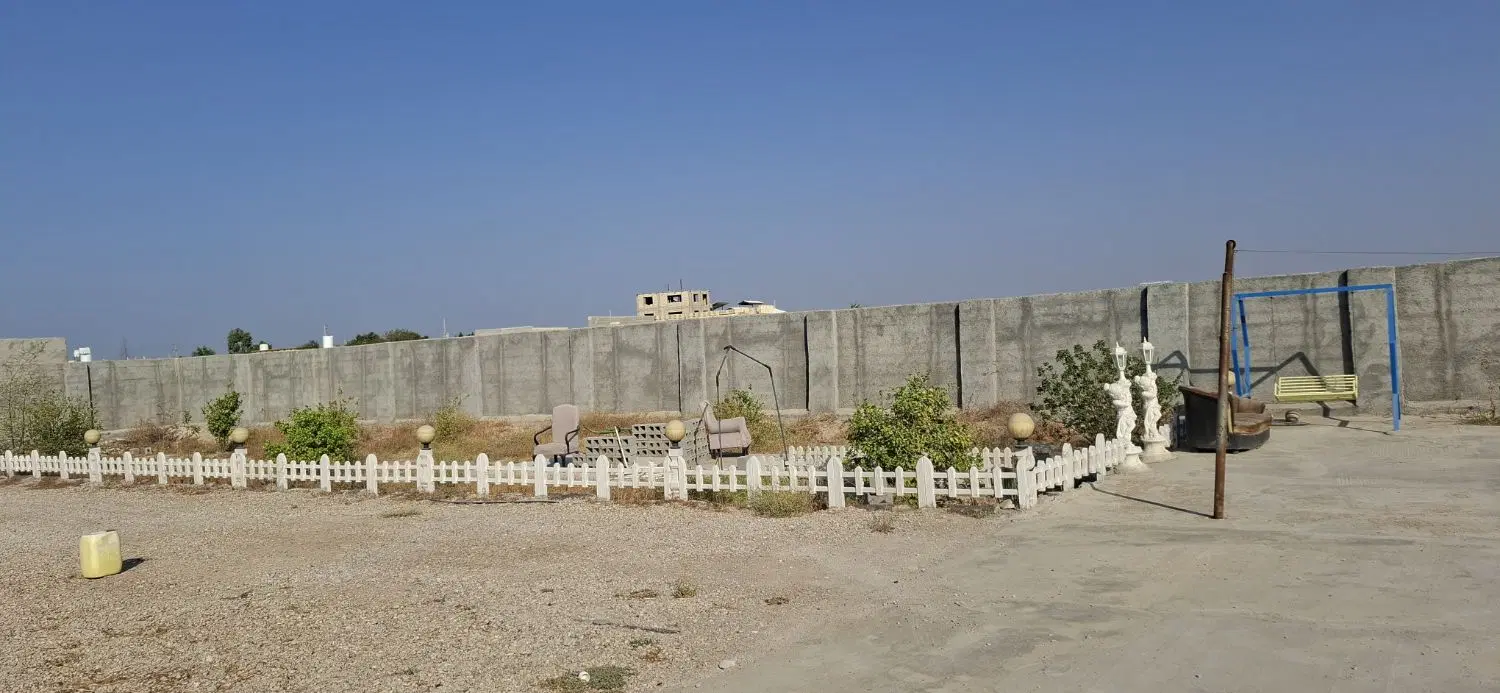 باغ سه راهی چم شهاب