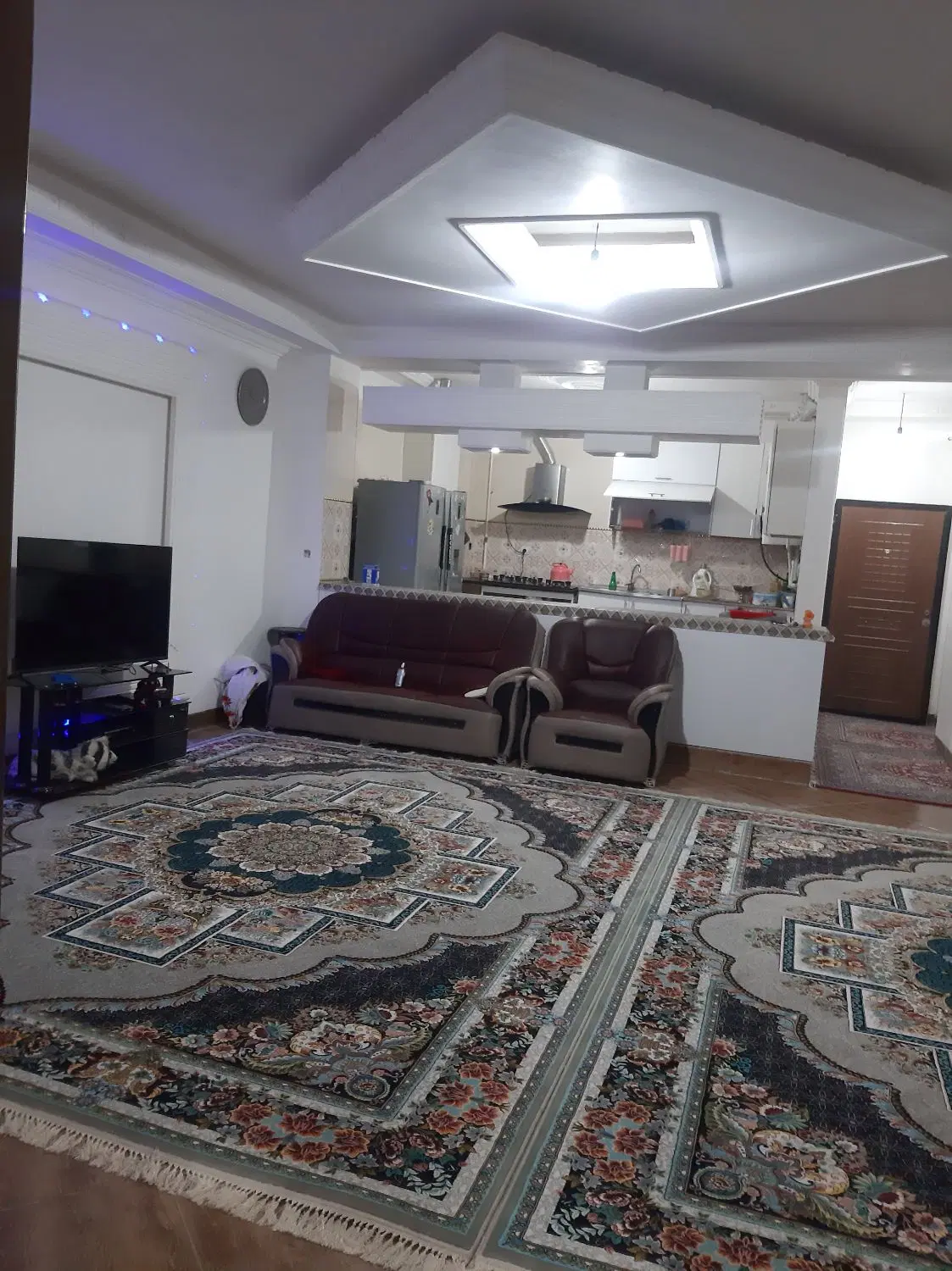 خانه 180متری تک واحدی