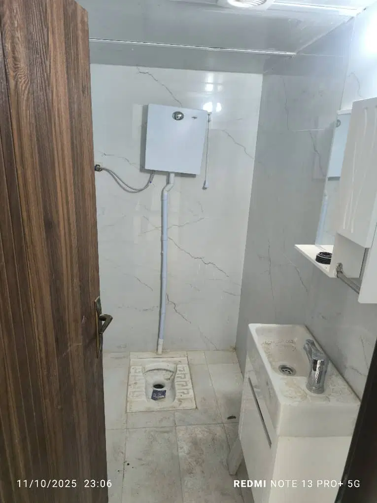 خونه دوخوابه نوسازطبقه ی اول ۹۰مترساخت