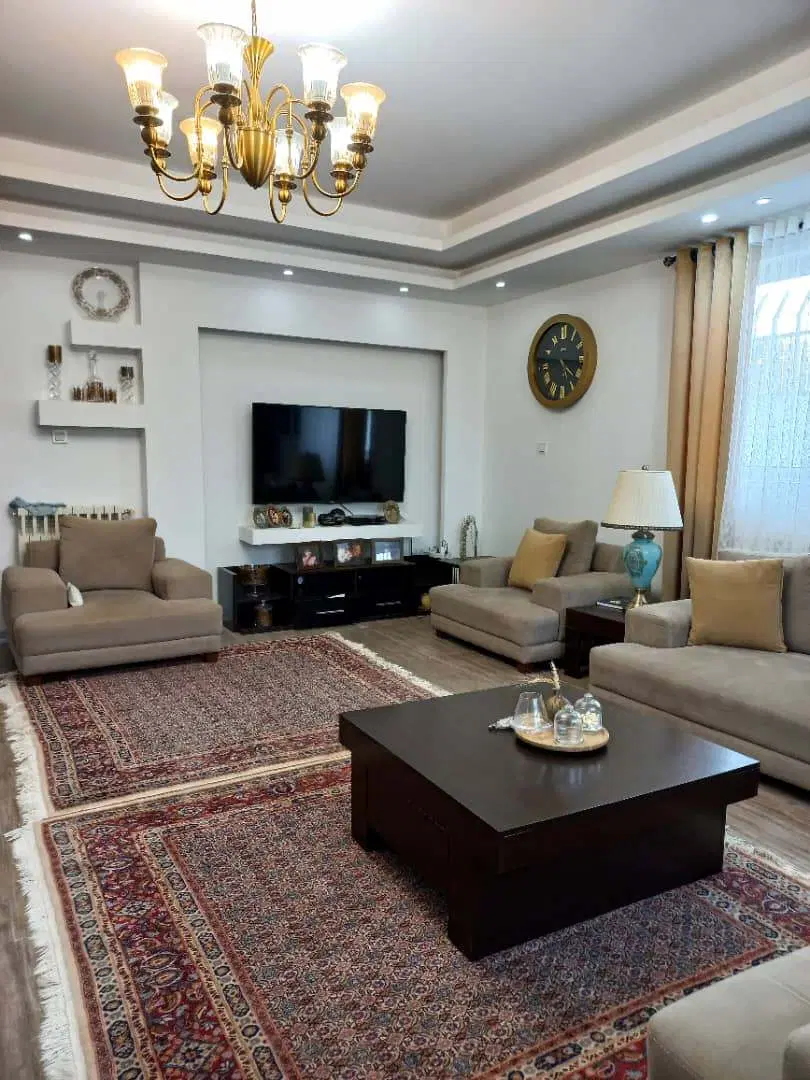 فروش ویلا با سند تک برگ ، لوکیشن عالی،شیک