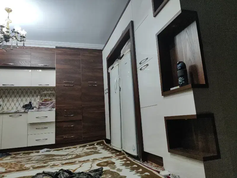 رهن اجاره فوری آپارتمان  گلش رازی جنوبی بر خیابان