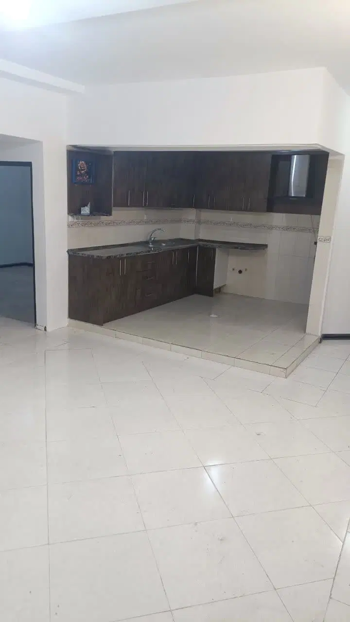 آپارتمان خوش نقشه دلباز