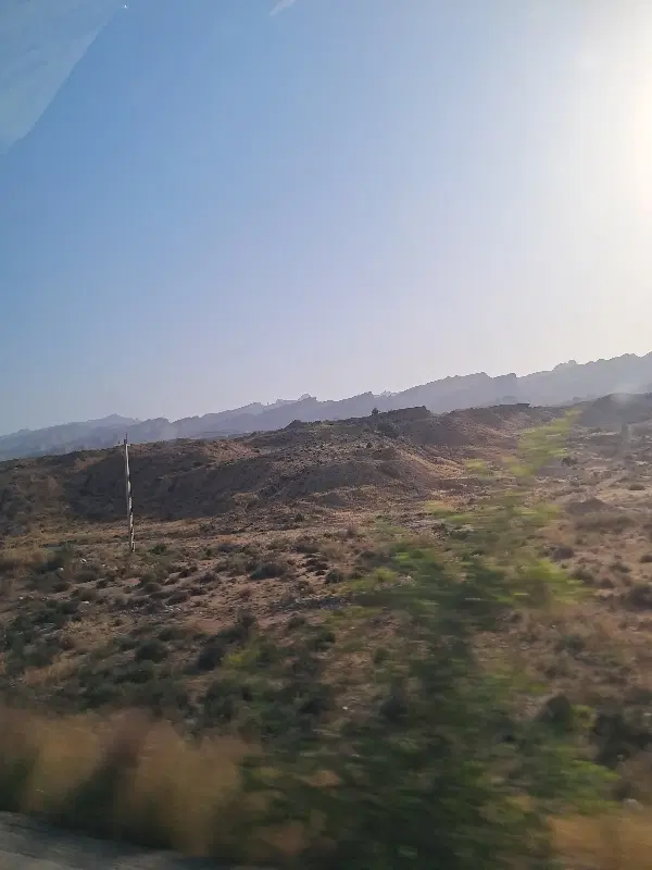 4 هکتار زمین