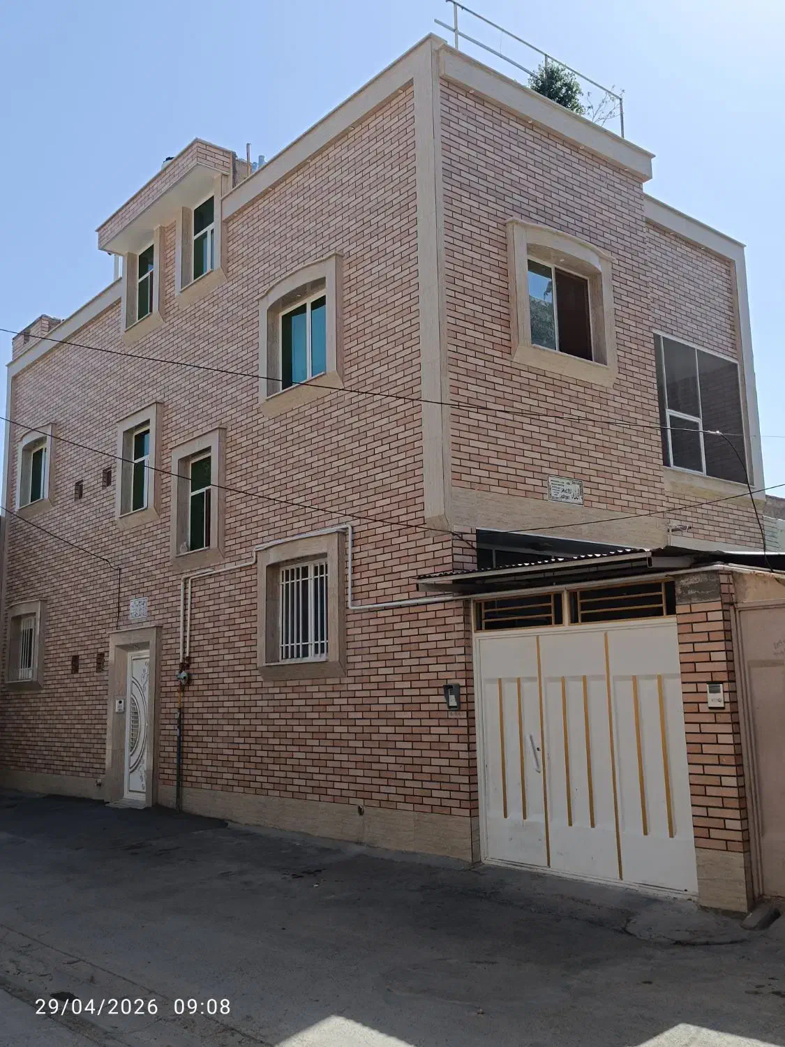 سه طبقه ۱۲۵ متری جولرستان