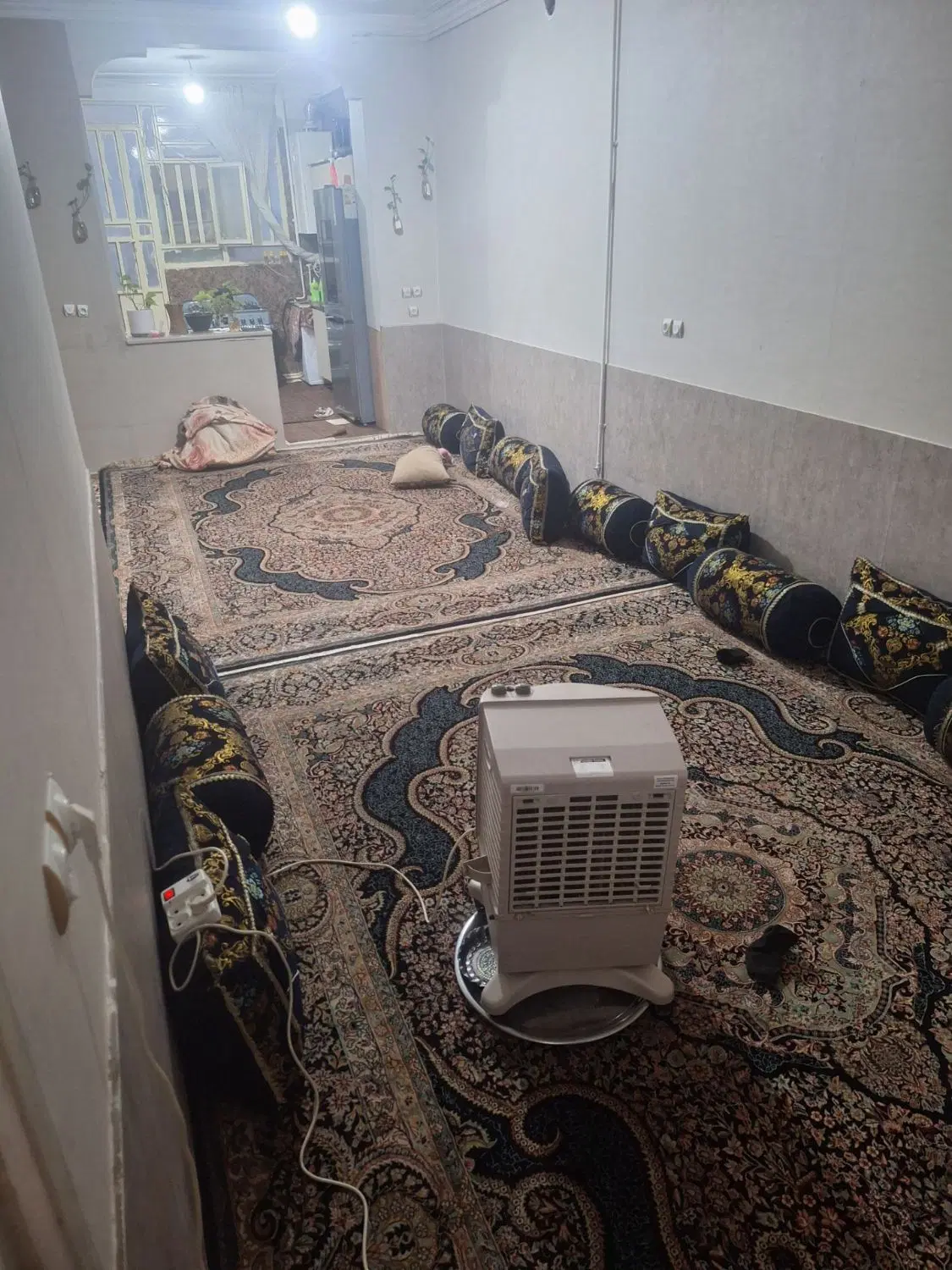 اجاره زیرزمین حسین آباد ریسمانی