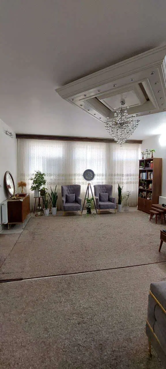 منزل همکف سه خوابه نوساز