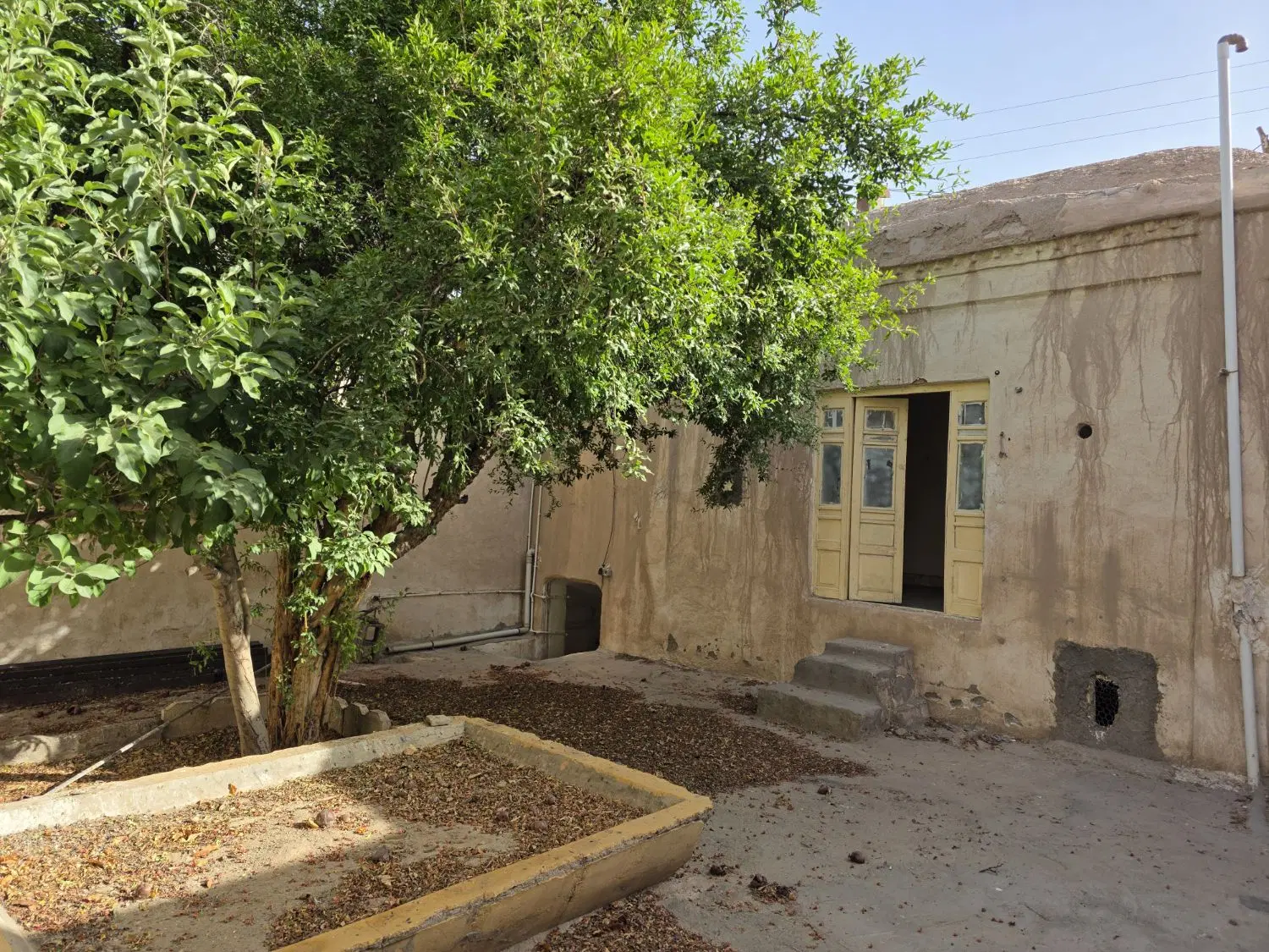 خانه مسکونی قدیمی
