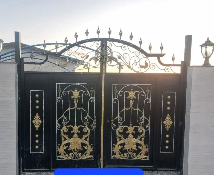 ساختمان خانه روستایی بگیم قلعه
