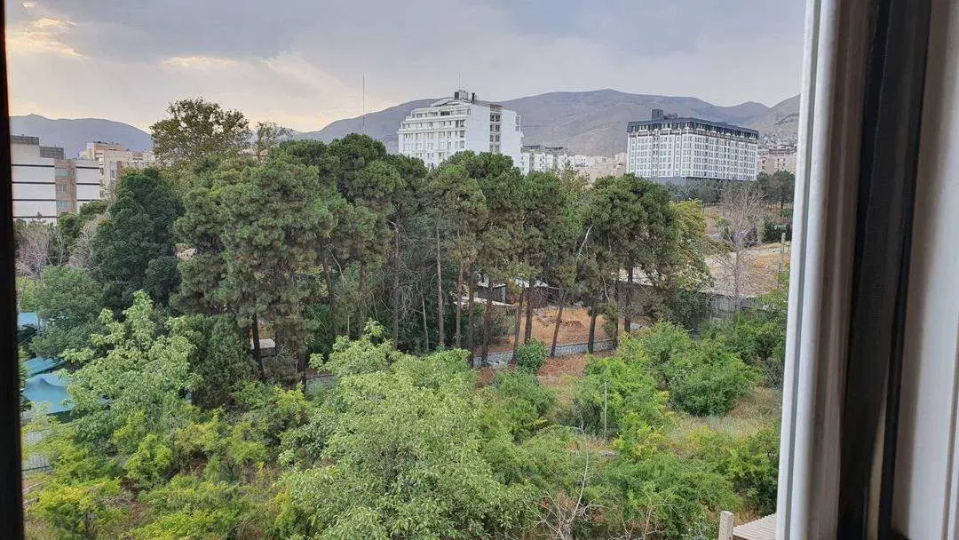 112 متری پونک ایران زمین شمالی