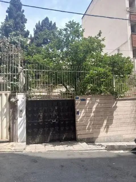 ۱۵۶ متر کلنگی لوکیشن عالی