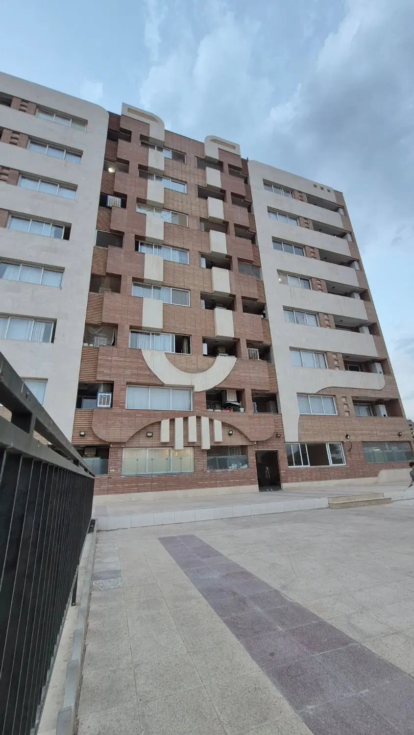 واحد آپارتمانی صفر جنوبی
