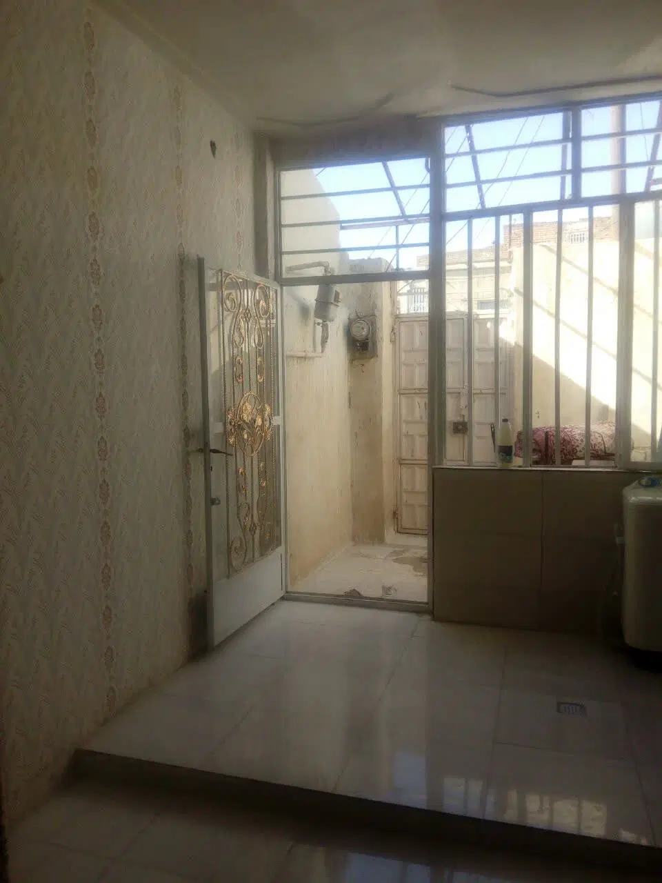 خانه 50متری تاجگذاری کوچه جانسپار