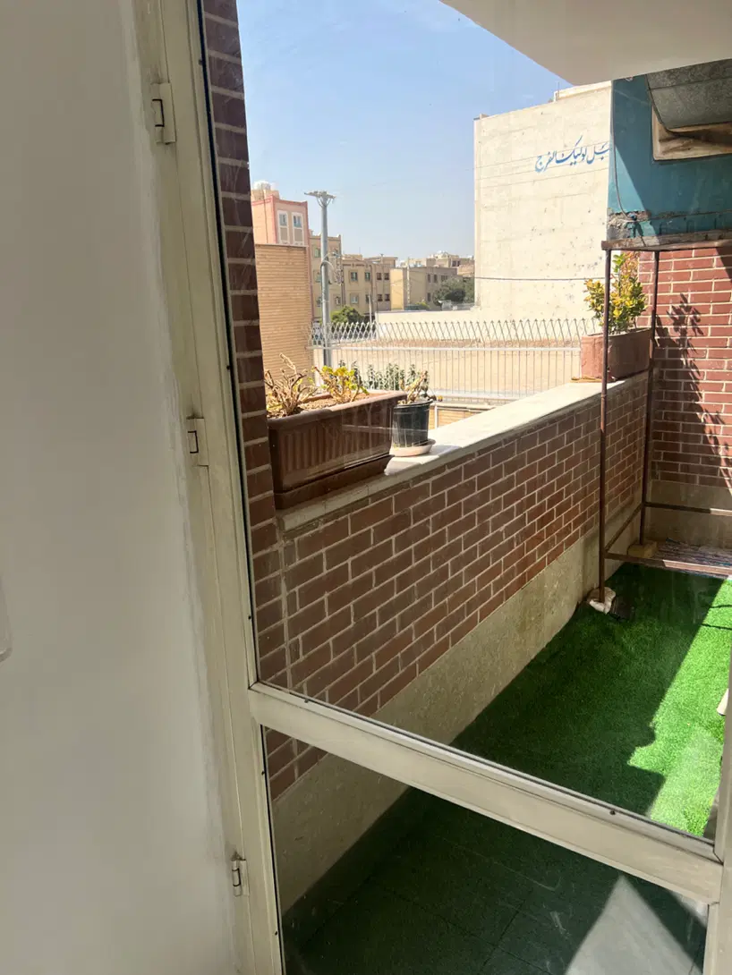 ۸۸ متری جنوبی ملک شهر