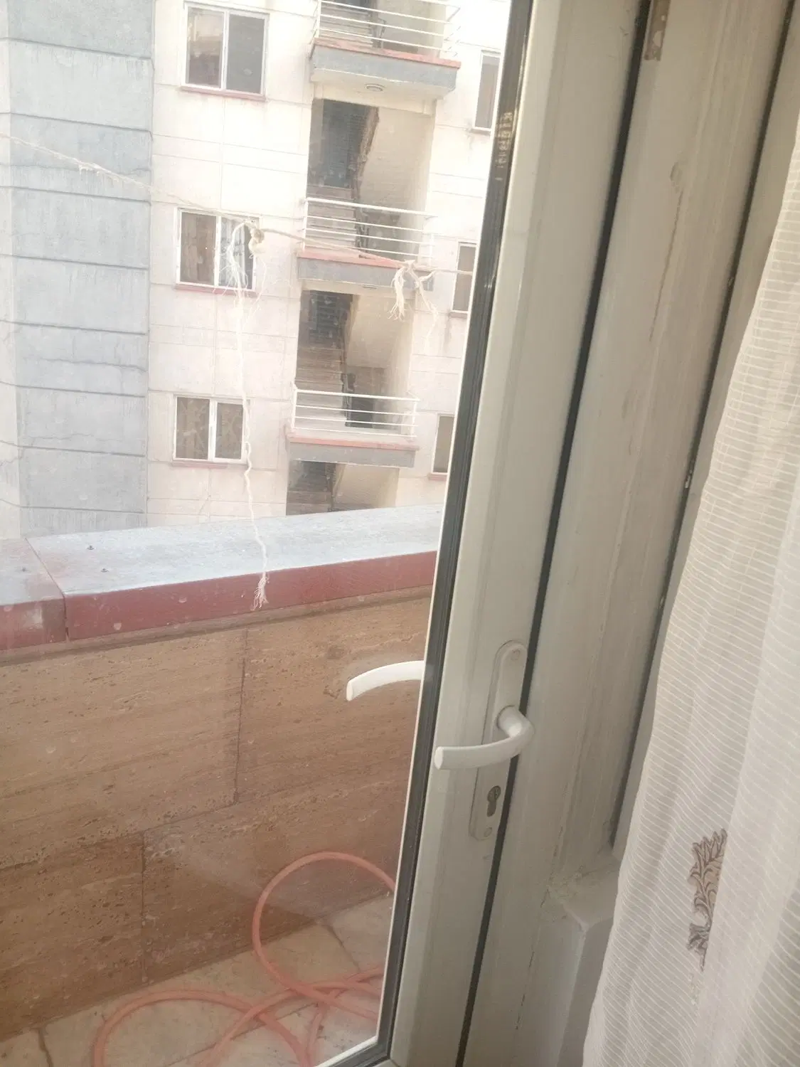یک واحد آپارتمان ۹۵متر پونک