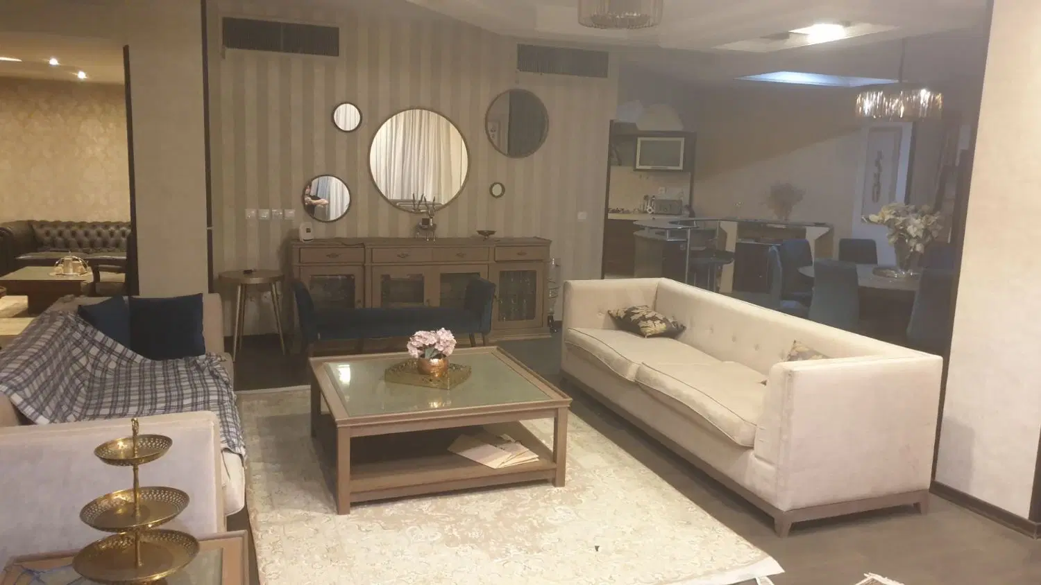 جردن ۱۸۰ متر نورگیر و ویو استخر ۳ نورگیر مهاجرت