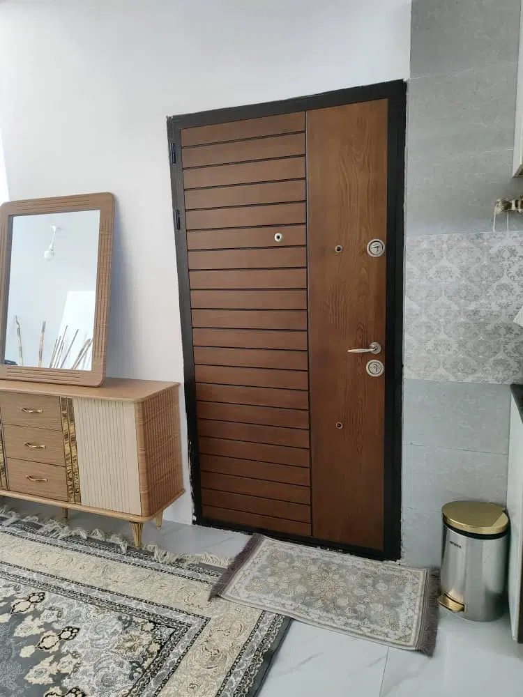 منزل دوطبقه(سه واحدی)اتحاد