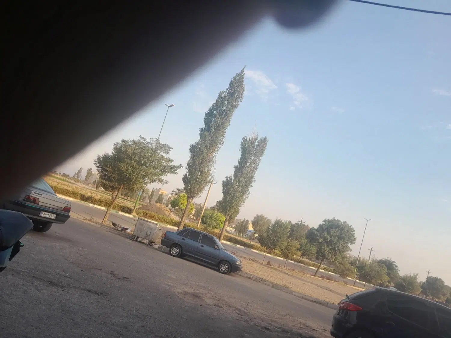 یک دانگ از زمین الهیه۲۱۵متری