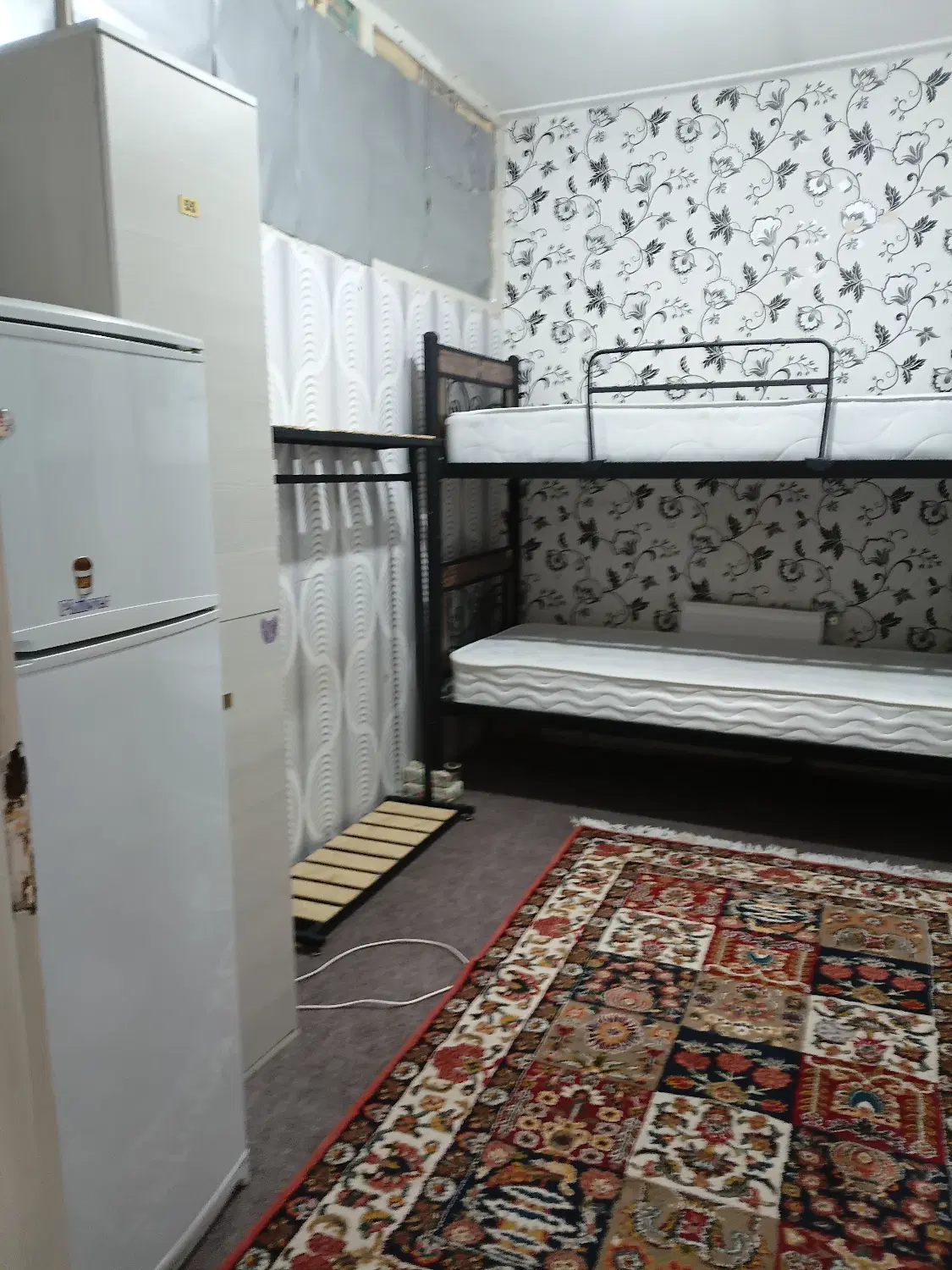 خوابگاه دخترانه