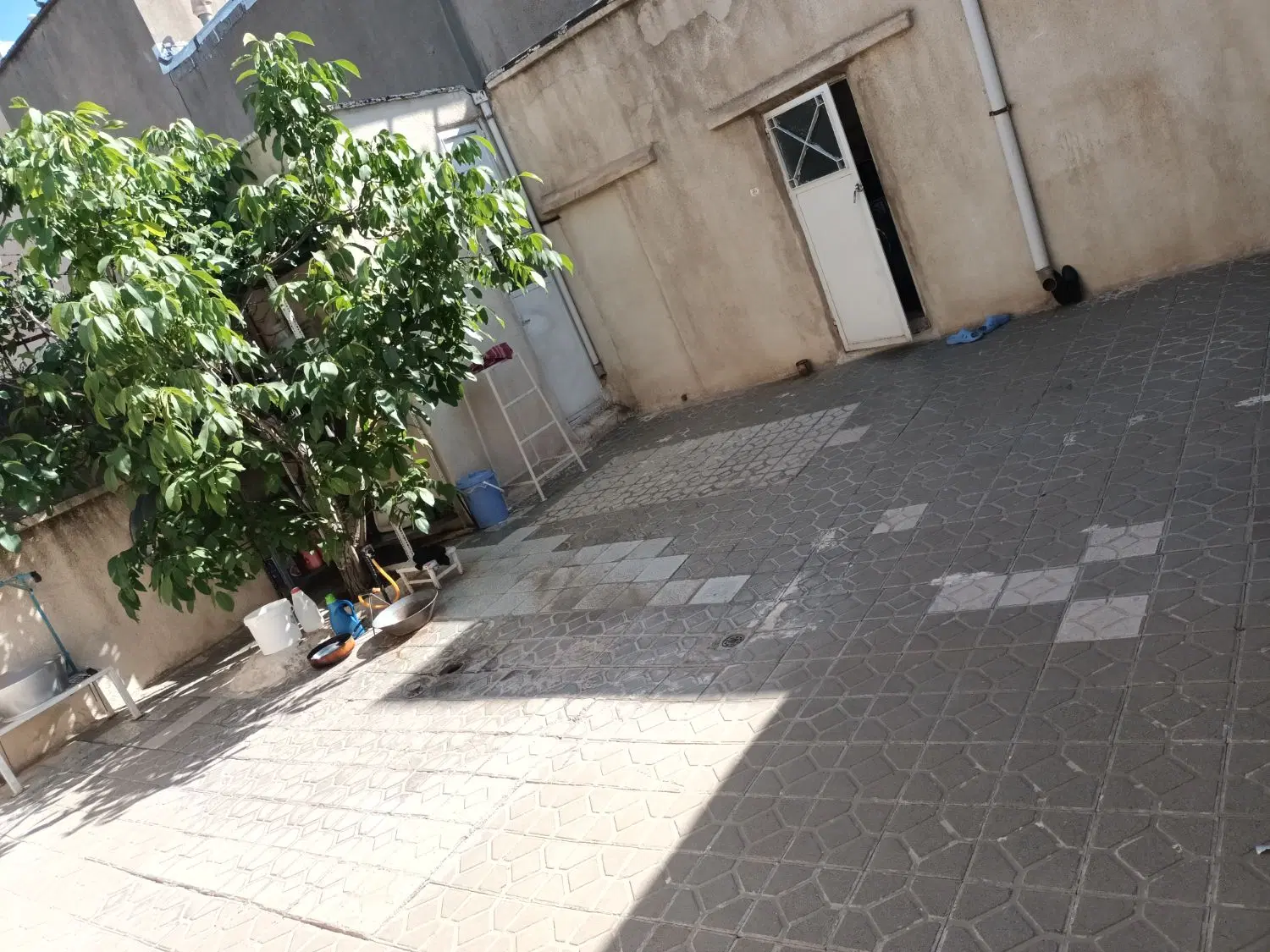 خانه ویلایی احمدولایتی